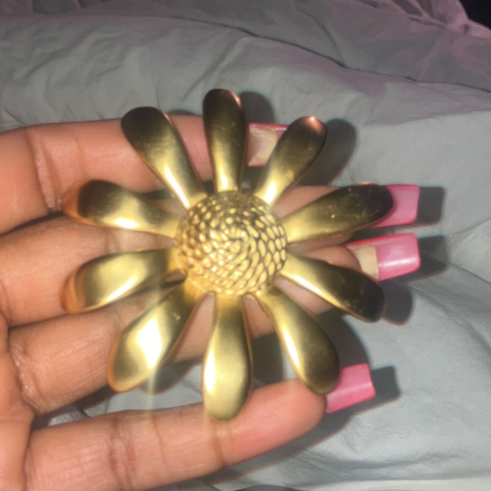 Gold Flower Brooch